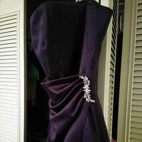 Royal purple bridesmaids dress - Picture 3 of 3